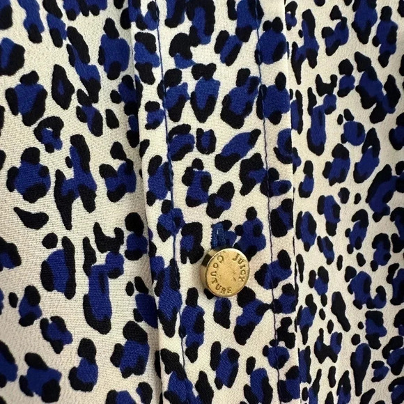 Juicy Couture blue animal print button down women’s shirt size large - Picture 3 of 5